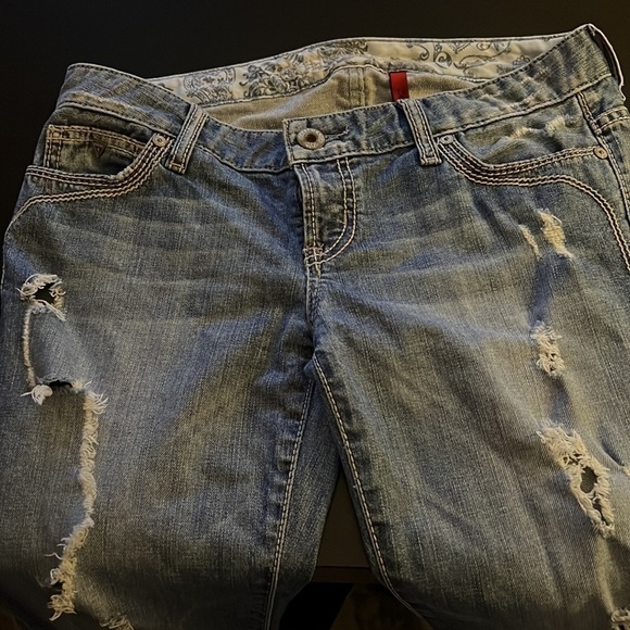 Guess flirty straight distressed ripped  light wash jeans Sz 27 - Picture 4 of 9